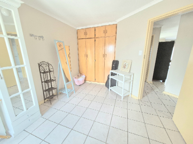 2 Bedroom Property for Sale in Heuwelsig Free State